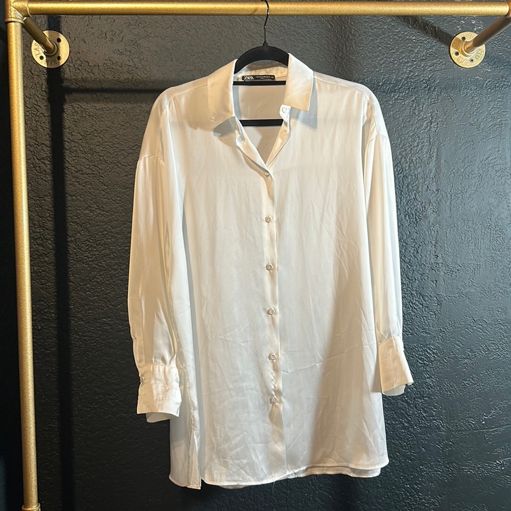 Zara SATIN EFFECT SHIRT